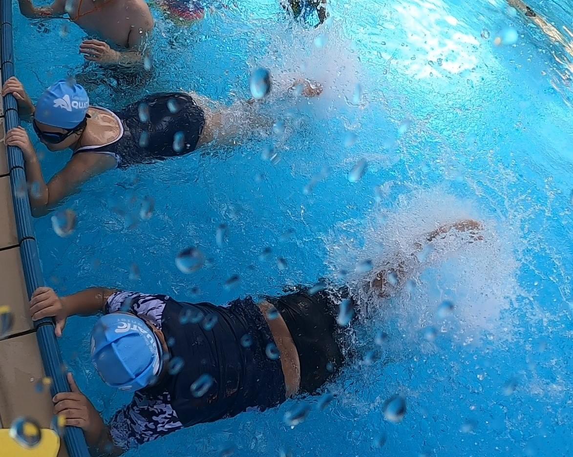 暑期泳班週末/週日班 | 小海熊 Aquatic Center